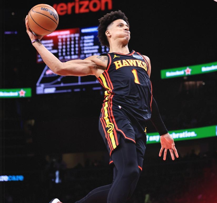 九游官网-CJ战旧主20分带不动鹰王，冠军后卫12+4+4+3，残阵开拓者逆转老鹰